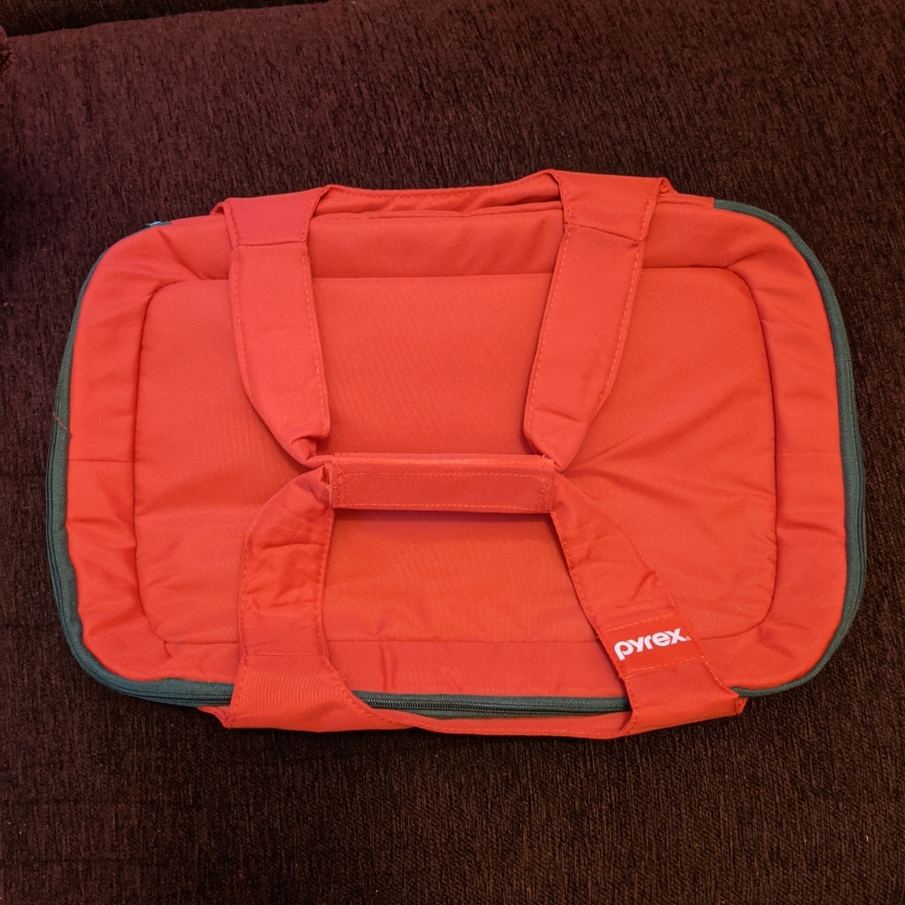 Pyrex dish portable bag
